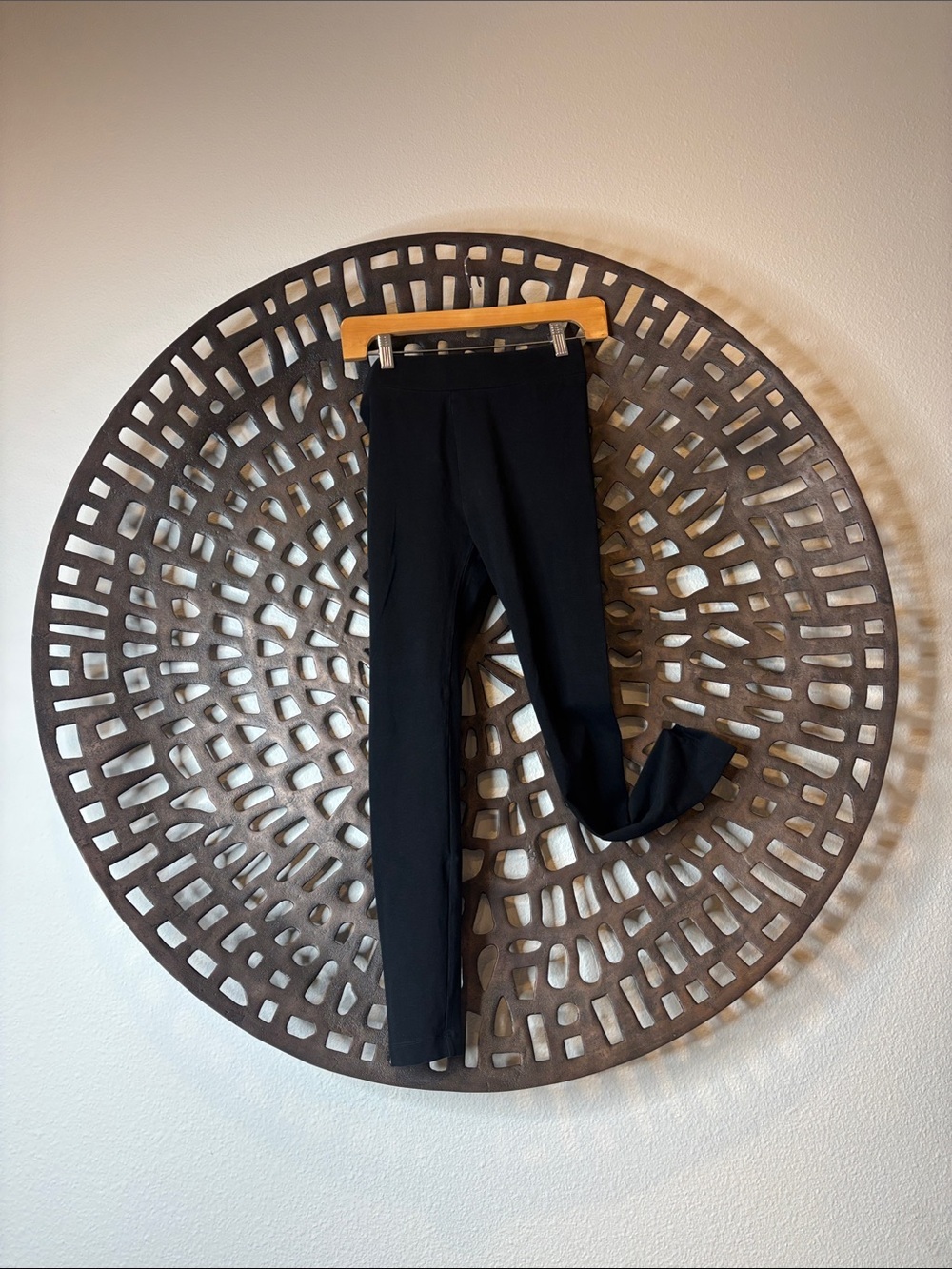 🖤Lou & Grey LOFT Black Stretch Leggings XS Soft Everyday Fit ZAthleisure Soft🖤